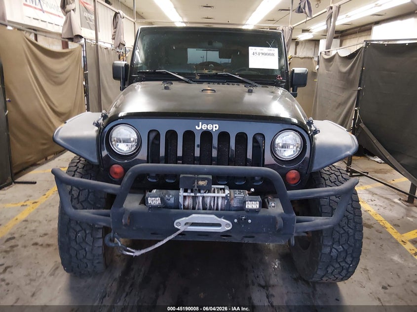 2009 Jeep Wrangler X VIN: 1J4FA24189L758633 Lot: 45190008