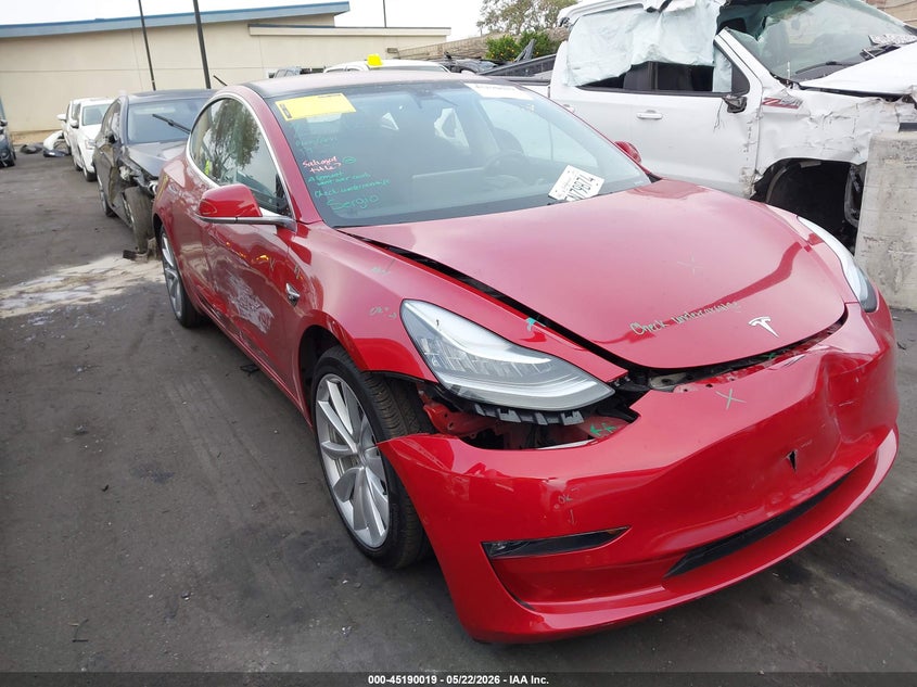 Vin: 5yj3e1ea4jf032894, lot: 45687731, tesla model 3 long range/mid range 2018 img_1