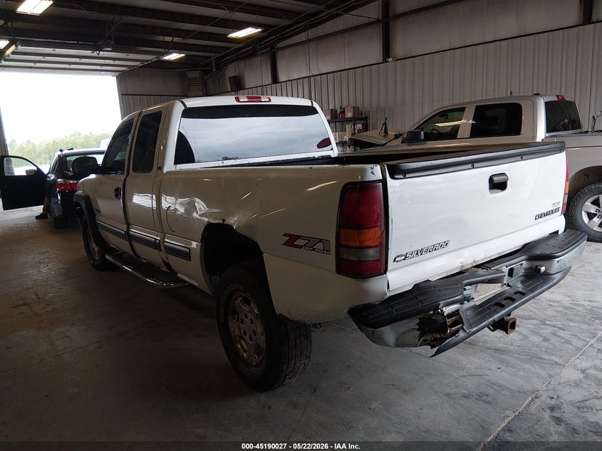 2001 CHEVROLET SILVERADO PICKUP 5.3L V-8 285HP