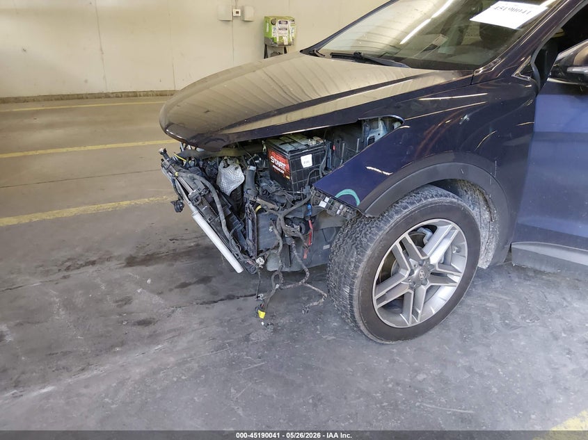 2018 HYUNDAI SANTA FE auction photo 6
