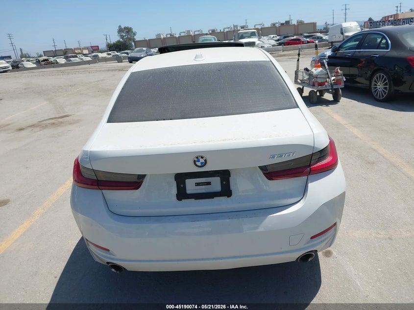 2023 BMW 330I 2.0L I-4 DI, DOHC, V(VIN: 3MW69FF07P8D40334