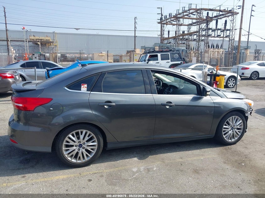 FORD FOCUS 2017 VIN 1FADP3J28HL245627