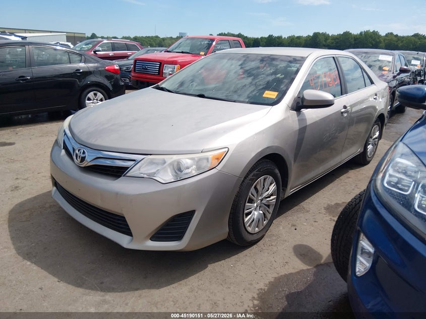 2014 Toyota Camry Le 4T4BF1FK6ER360025 photo 1