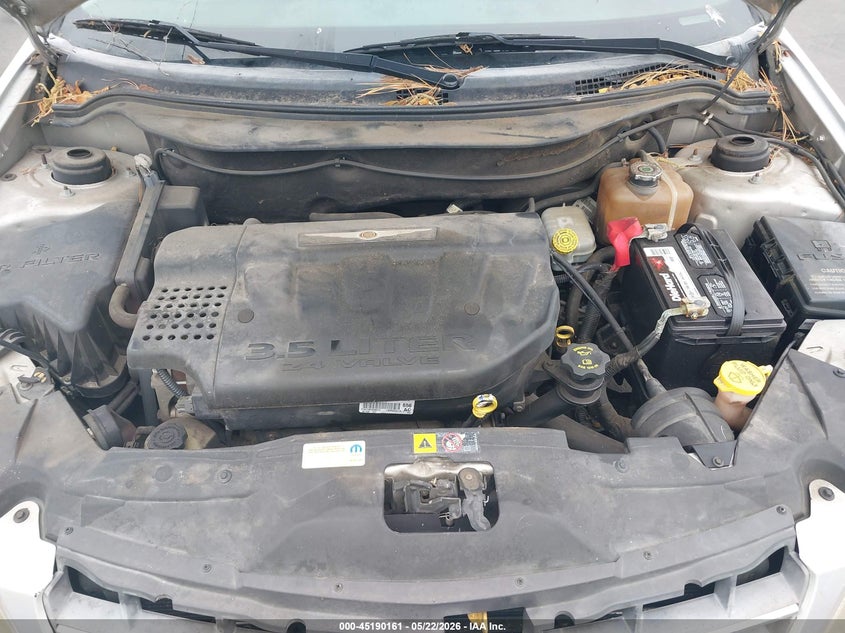 2005 Chrysler Pacifica Touring VIN: 2C4GM68485R655601 Lot: 45190161
