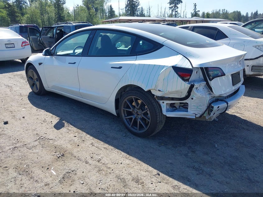 Vin: 5yj3e1eaxpf598549, lot: 45687903, tesla model 3 rear-wheel drive 20233
