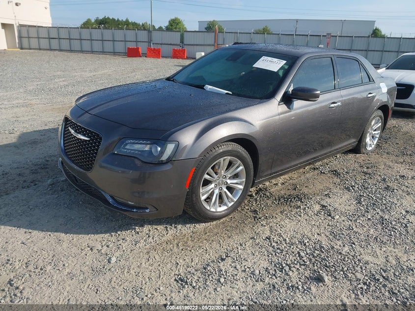 2018 CHRYSLER 300 auction photo 2
