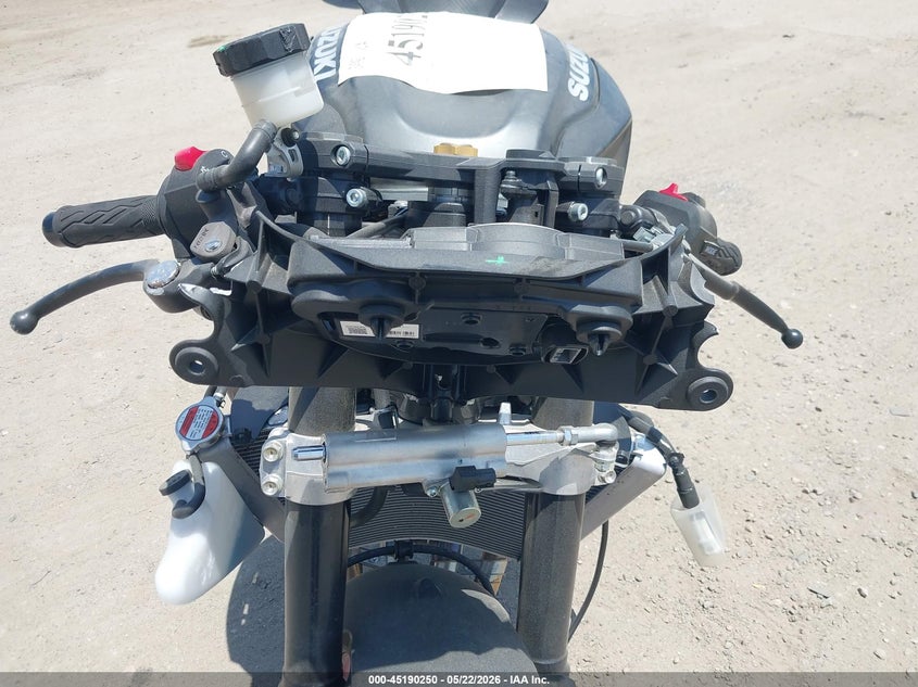 2026 Suzuki Gsx-R600 VIN: JS1GN7FAXT7101075 Lot: 45190250