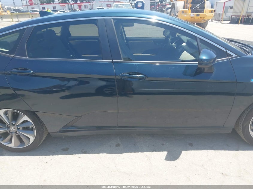 2019 Honda Clarity Plug-In Hybrid Touring VIN: JHMZC5F39KC002276 Lot: 45190317