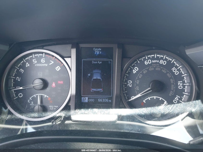 2018 Toyota Tacoma Sr5 V6 VIN: 3TMAZ5CN0JM057537 Lot: 45190407