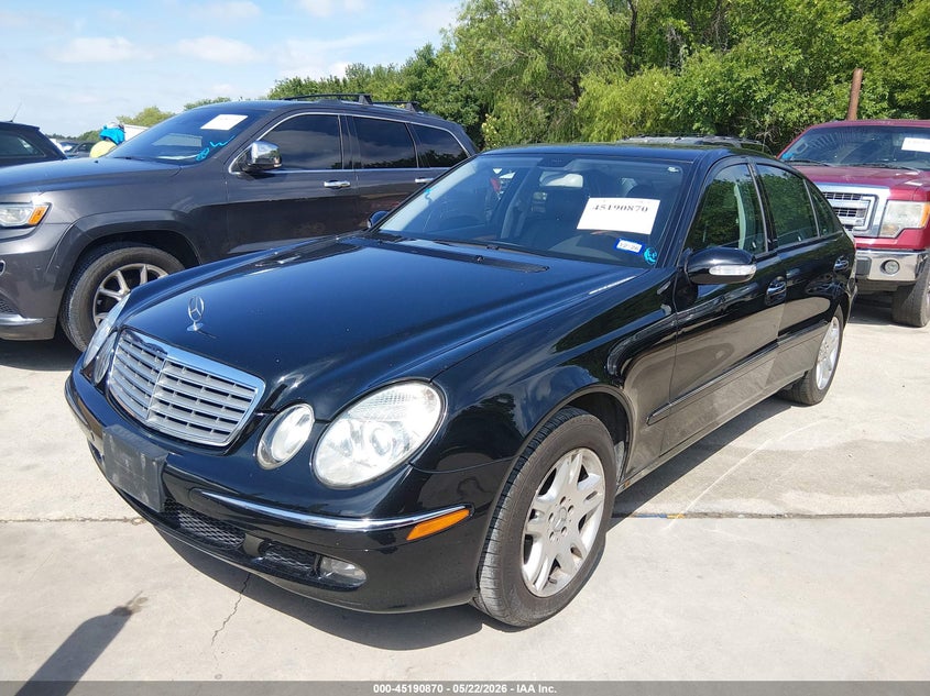 2005 MERCEDES-BENZ E 320 auction photo 2