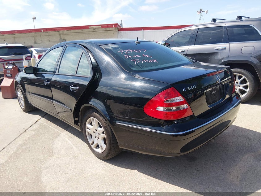2005 MERCEDES-BENZ E 320 auction photo 3
