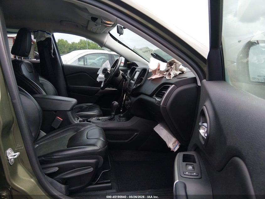 2019 JEEP CHEROKEE auction photo 5