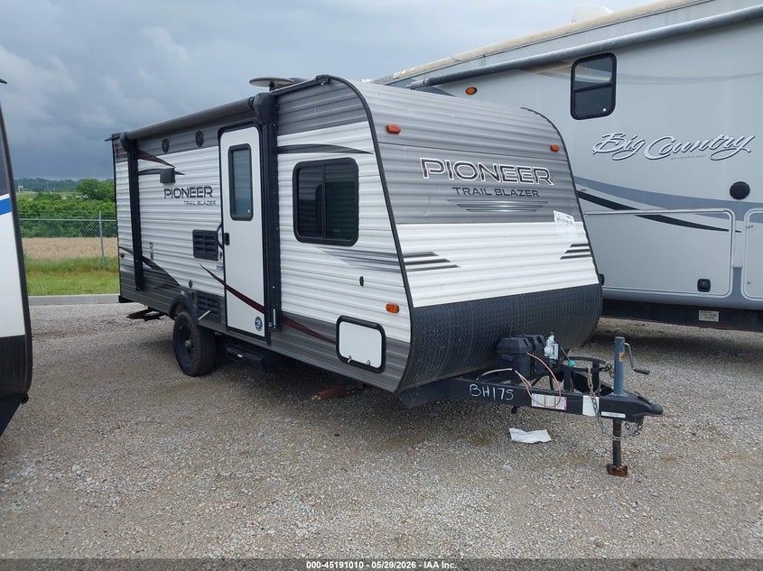 2019 HEARTLAND RV PIONEER auction photo 1