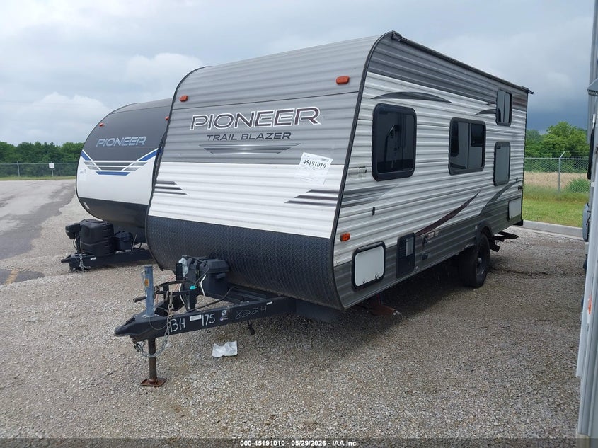 2019 HEARTLAND RV PIONEER auction photo 2