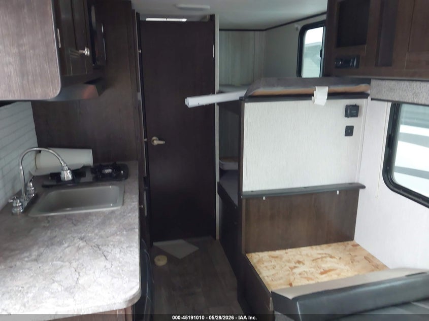 2019 HEARTLAND RV PIONEER auction photo 5