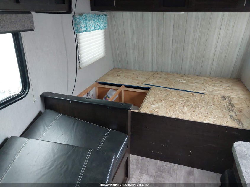 2019 HEARTLAND RV PIONEER auction photo 8