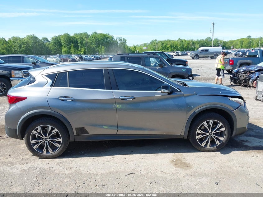 2017 Infiniti Qx30 Luxury/Premium VIN: SJKCH5CR6HA017711 Lot: 45191053