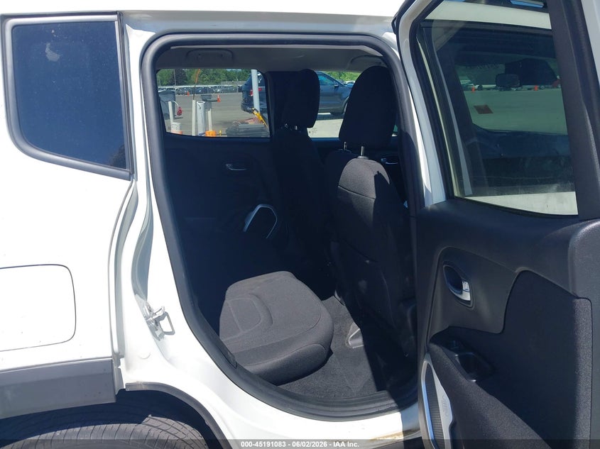 2018 Jeep Renegade Latitude Fwd VIN: ZACCJABB2JPG92787 Lot: 45191083