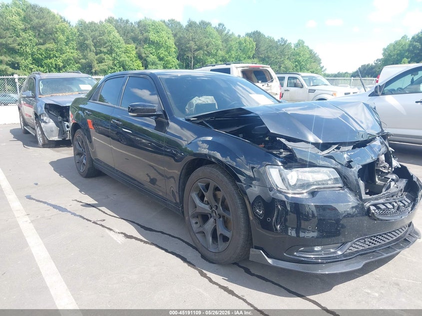 Vin: 2c3ccabg0ph561166, lot: 45688837, chrysler 300 300s 2023 img_1