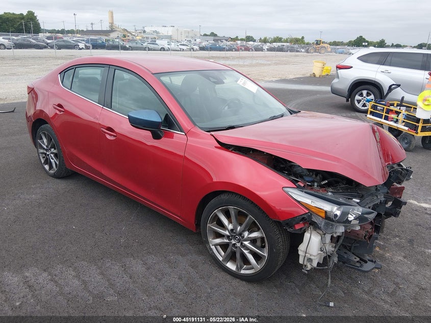 Vin: 3mzbn1v3xjm209941, lot: 45688859, mazda mazda3 touring 2018 img_1