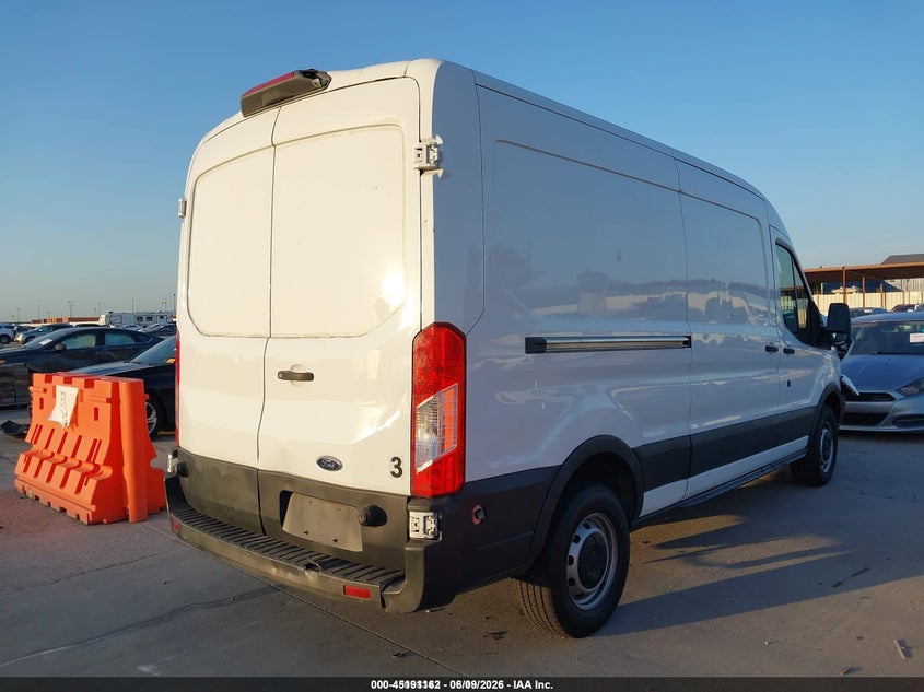 2018 FORD TRANSIT-250 auction photo 4