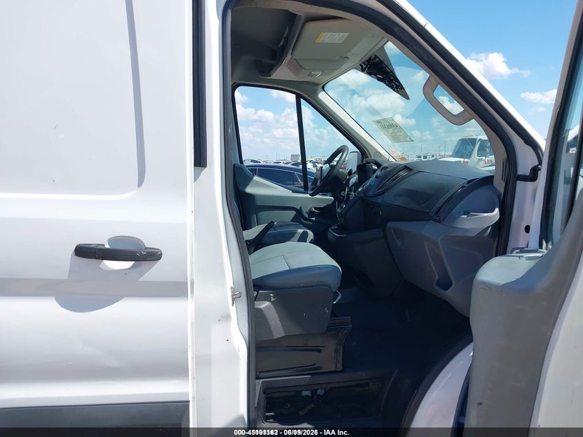 2018 FORD TRANSIT-250 auction photo 5
