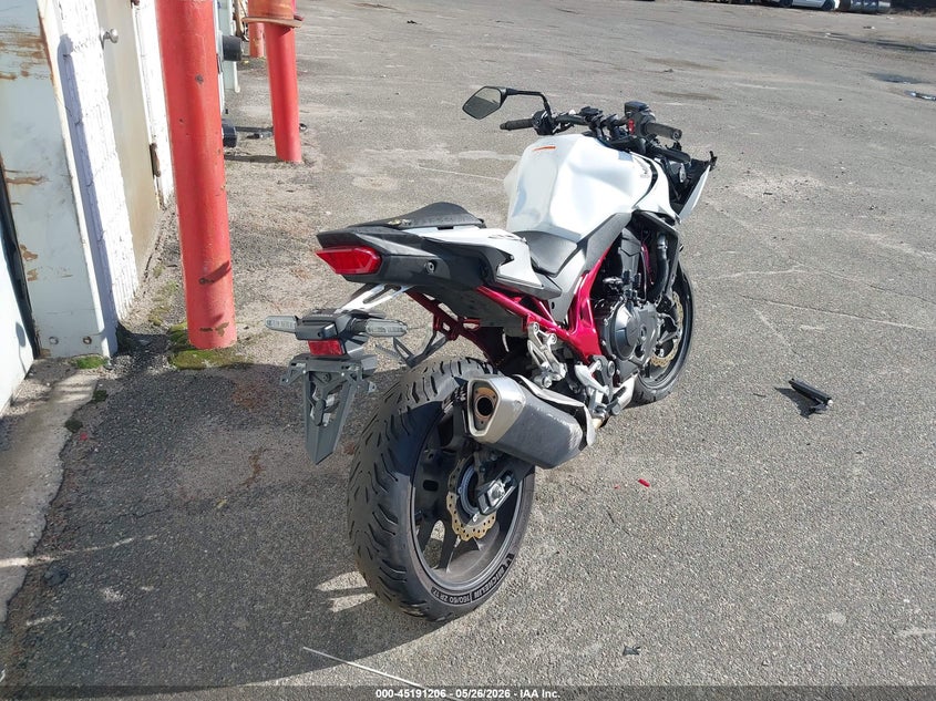 2025 HONDA CB750 755 CC(VIN: JH2RH2400SK002562