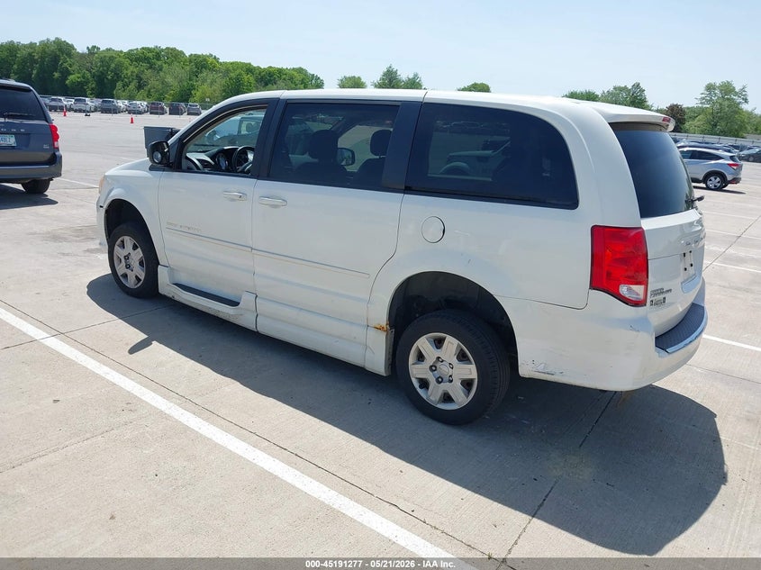Vin: 2d4rn4dg3br794995, lot: 45689005, dodge grand caravan express 20113