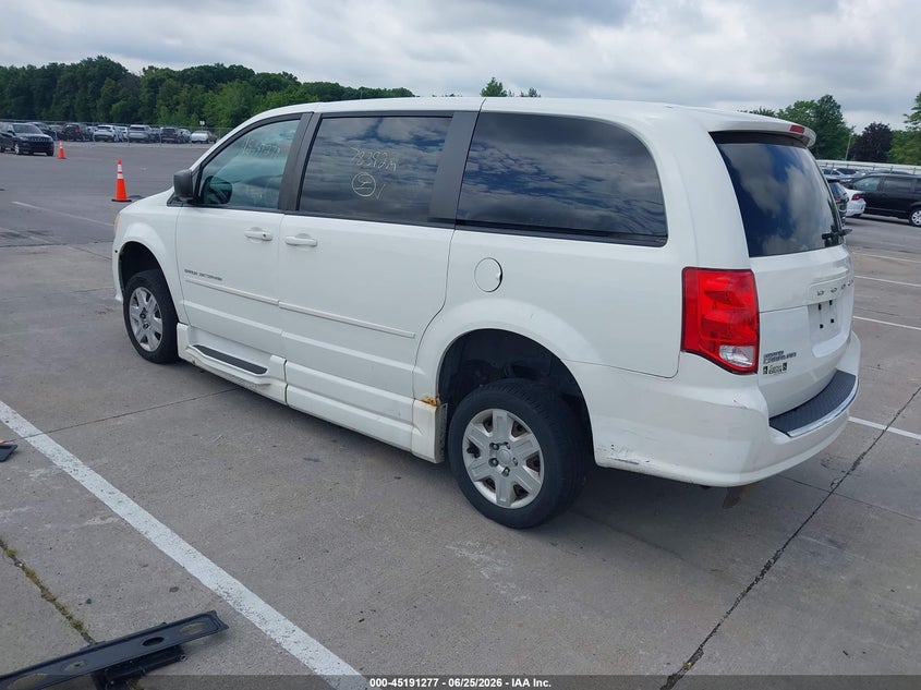 Vin: 2d4rn4dg3br794995, lot: 45689005, dodge grand caravan express 20113