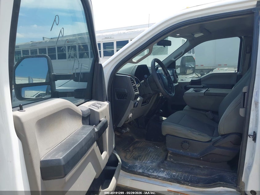 2019 Ford F-550 Chassis Xl VIN: 1FD0X5HTXKEF53201 Lot: 45191299