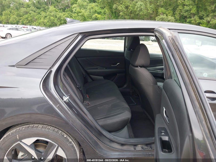 VIN 5NPLS4AG7PH098449 2023 HYUNDAI ELANTRA SEL