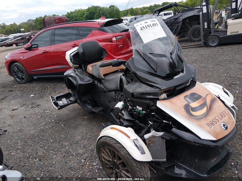 2024 CAN-AM SPYDER ROADSTER auction photo 1