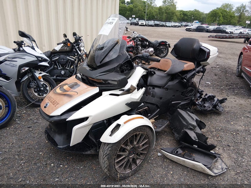 2024 CAN-AM SPYDER ROADSTER auction photo 2