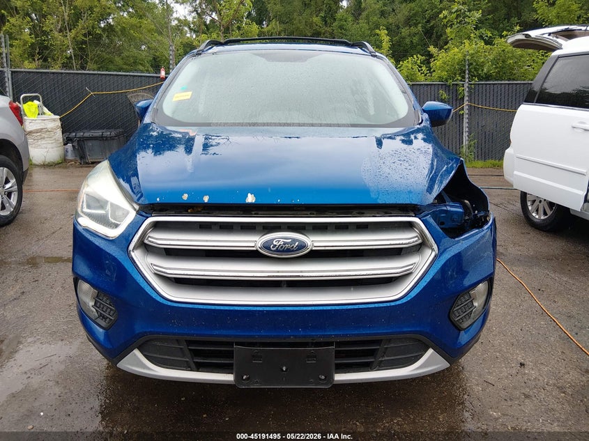 VIN 1FMCU9GD8HUD03171 2017 FORD ESCAPE SE