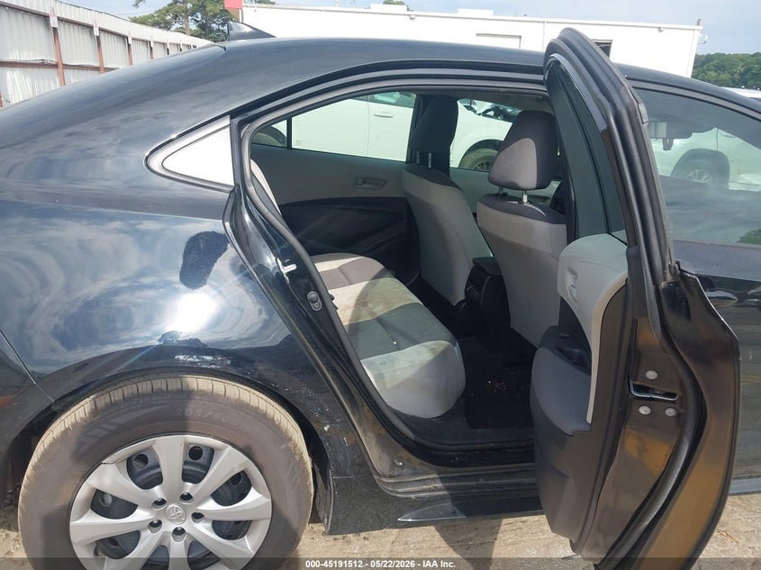 2025 TOYOTA COROLLA auction photo 8