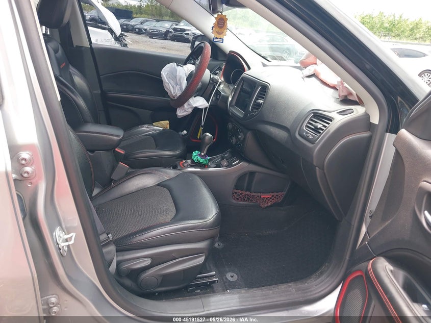 2018 JEEP COMPASS auction photo 5
