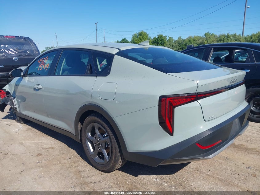 Vin: 3kpft4de7se178304, lot: 45689277, kia k4 lxs 20253