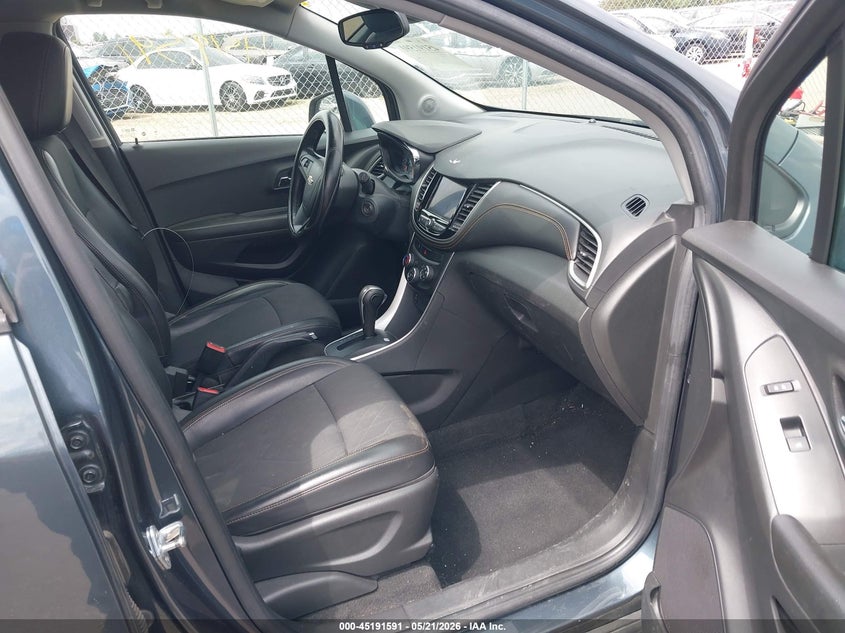2021 CHEVROLET TRAX auction photo 5