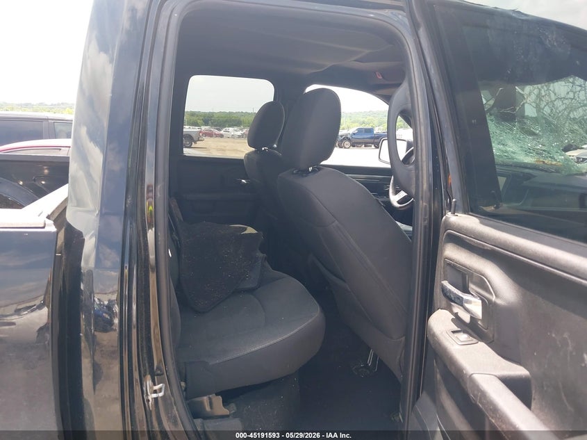2021 RAM 1500 CLASSIC auction photo 8