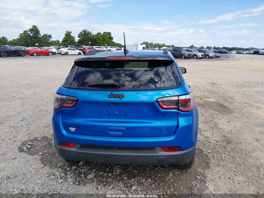 VIN: 3C4NJDBB8LT157856 2020 JEEP COMPASS ALTITUDE 4X4