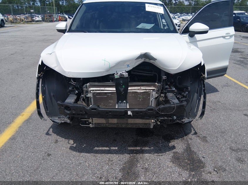 2020 VOLKSWAGEN TIGUAN 2.0T SE/2.0T SE R-LINE BLACK/2.0T SEL — Photo 6
