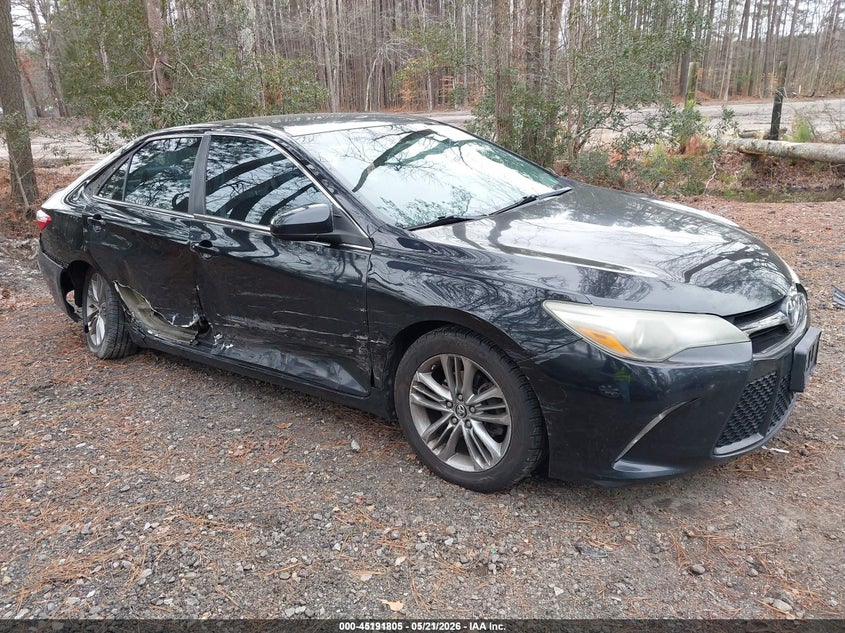 2015 TOYOTA CAMRY auction photo 1