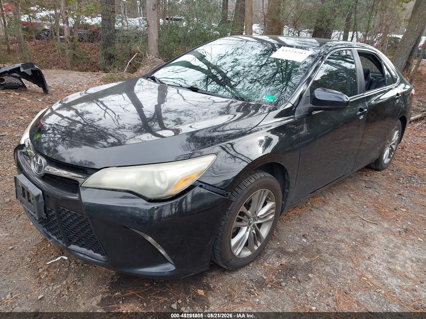 2015 TOYOTA CAMRY auction photo 2