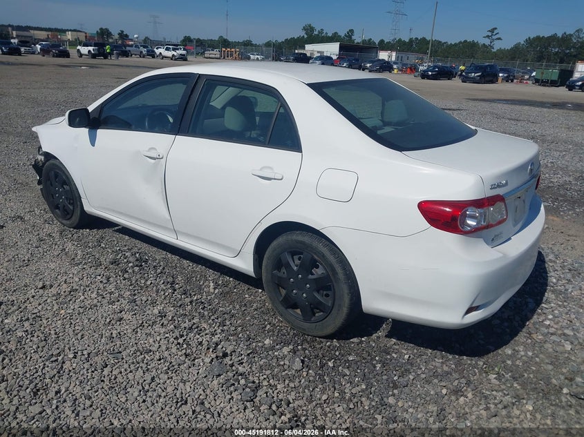 Vin: 2t1bu4ee6cc775261, lot: 45689540, toyota corolla le 20123