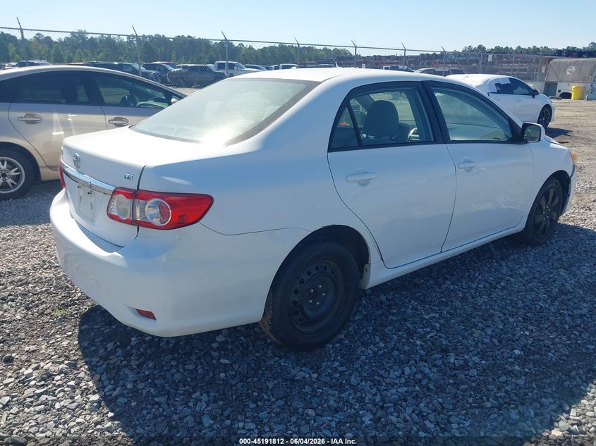 Vin: 2t1bu4ee6cc775261, lot: 45689540, toyota corolla le 20124