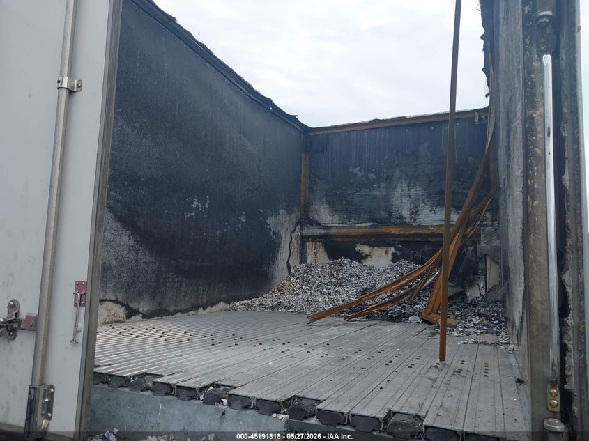 2023 FREIGHTLINER M2 106 auction photo 7