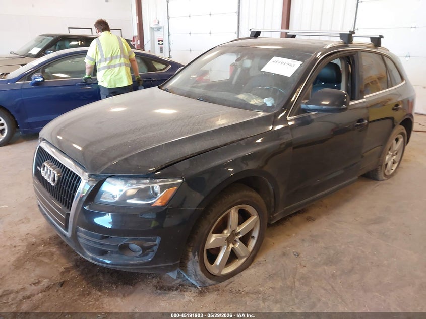 2010 Audi Q5 3.2 Premium WA1LKAFP3AA073113 photo 1