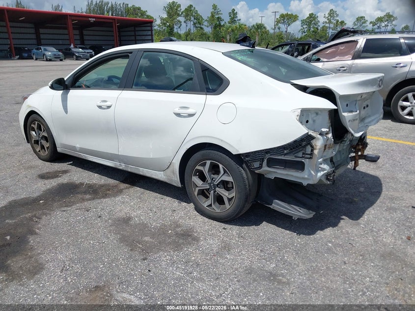 2021 KIA FORTE auction photo 3