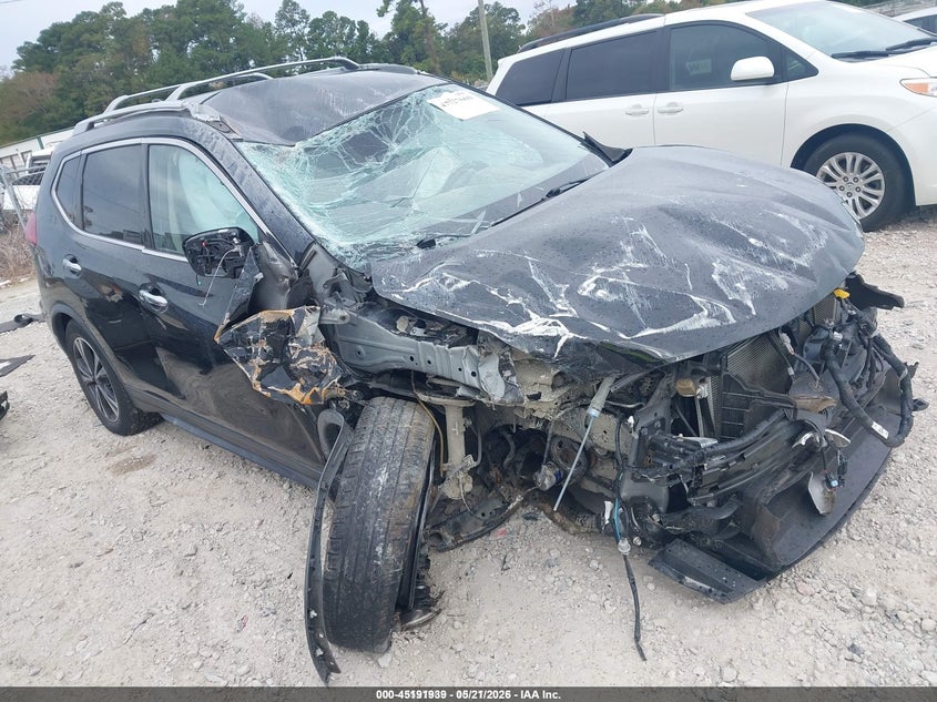 2020 NISSAN ROGUE auction photo 1