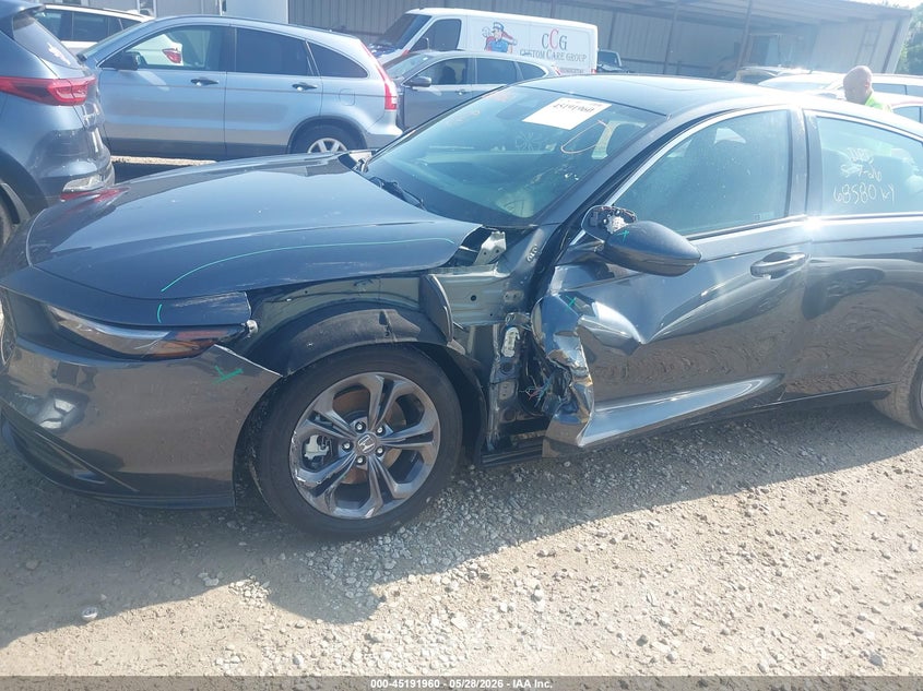 2024 HONDA ACCORD HYBRID auction photo 6